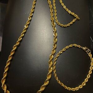 Vintage Gold-Tone twist Rope Chain Necklace & Bracelet Set